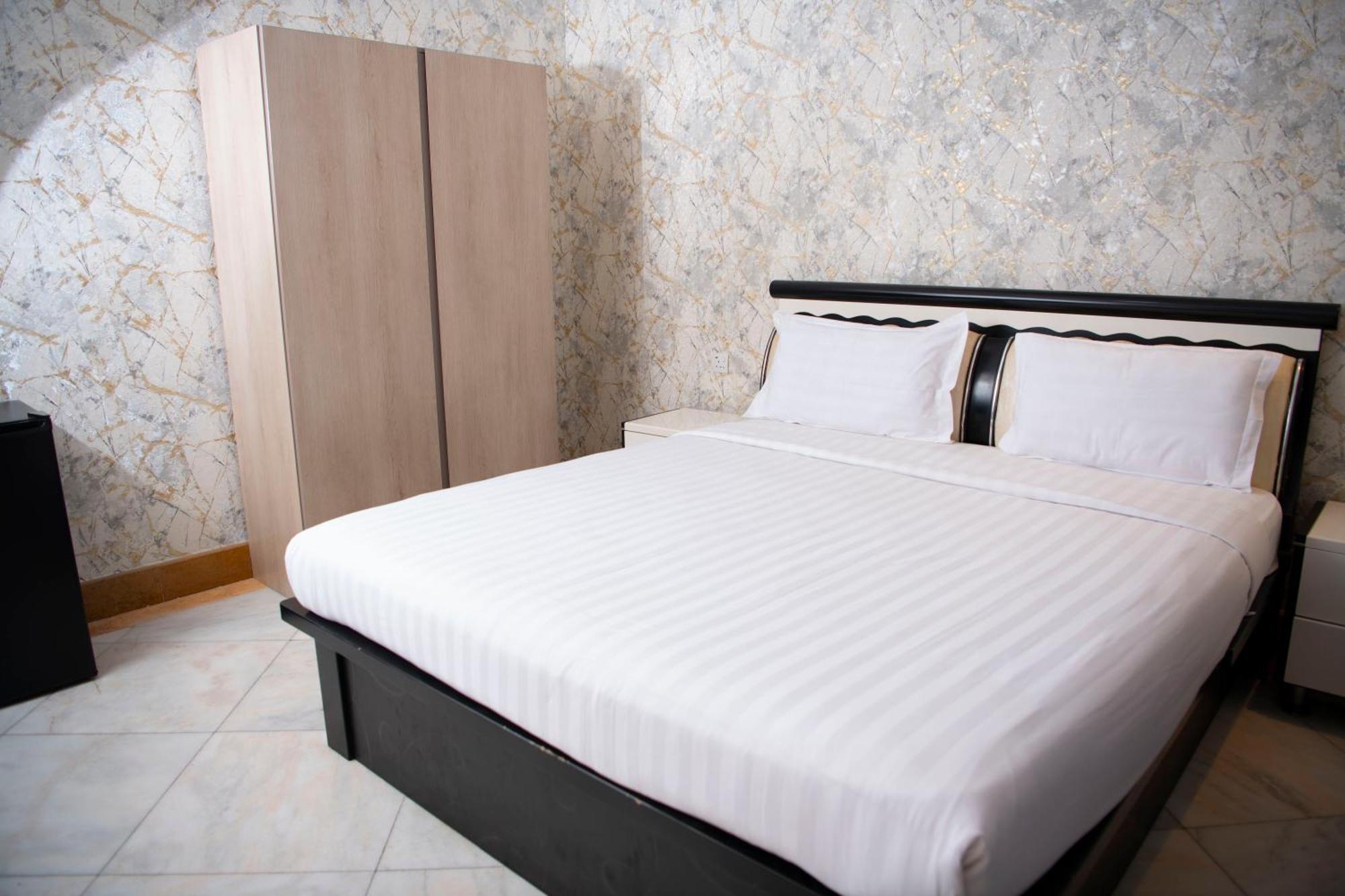 Al Nabarees Al Masi Hotel Dżedda Zewnętrze zdjęcie